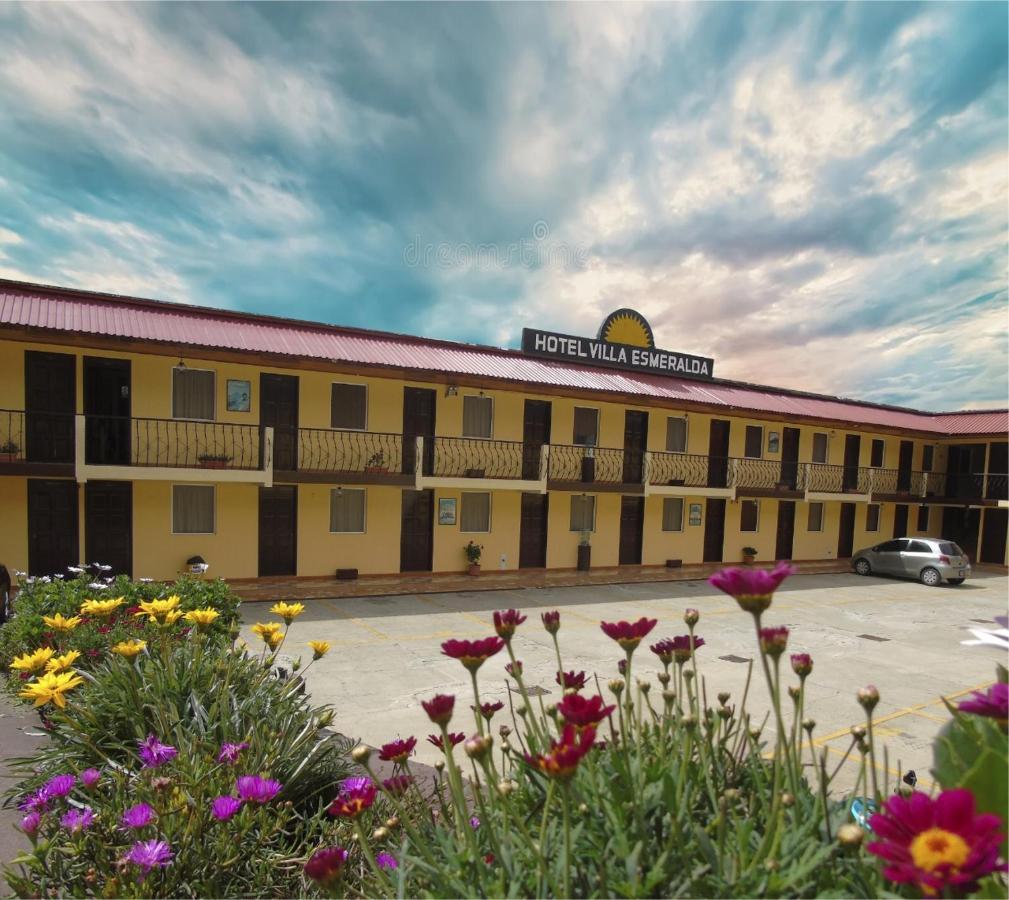 Hotel Y Restaurante Villa Esmeralda Quetzaltenango Eksteriør bilde
