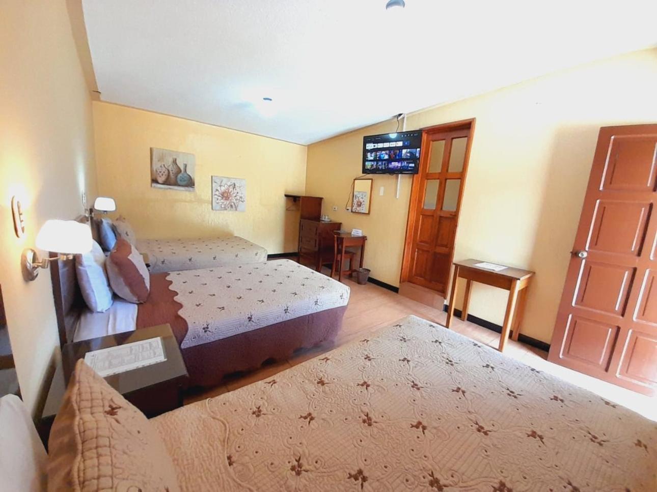 Hotel Y Restaurante Villa Esmeralda Quetzaltenango Eksteriør bilde