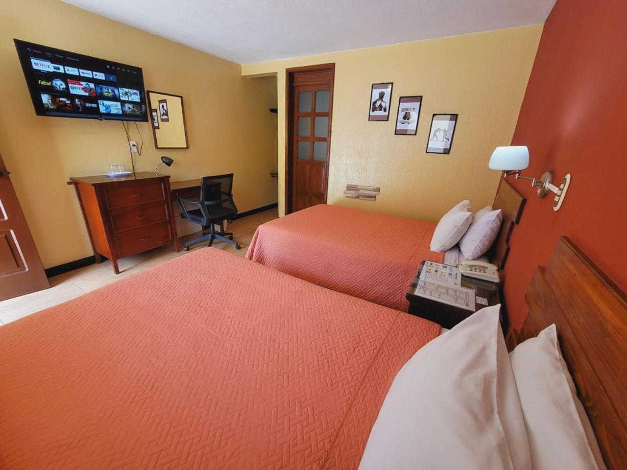 Hotel Y Restaurante Villa Esmeralda Quetzaltenango Eksteriør bilde