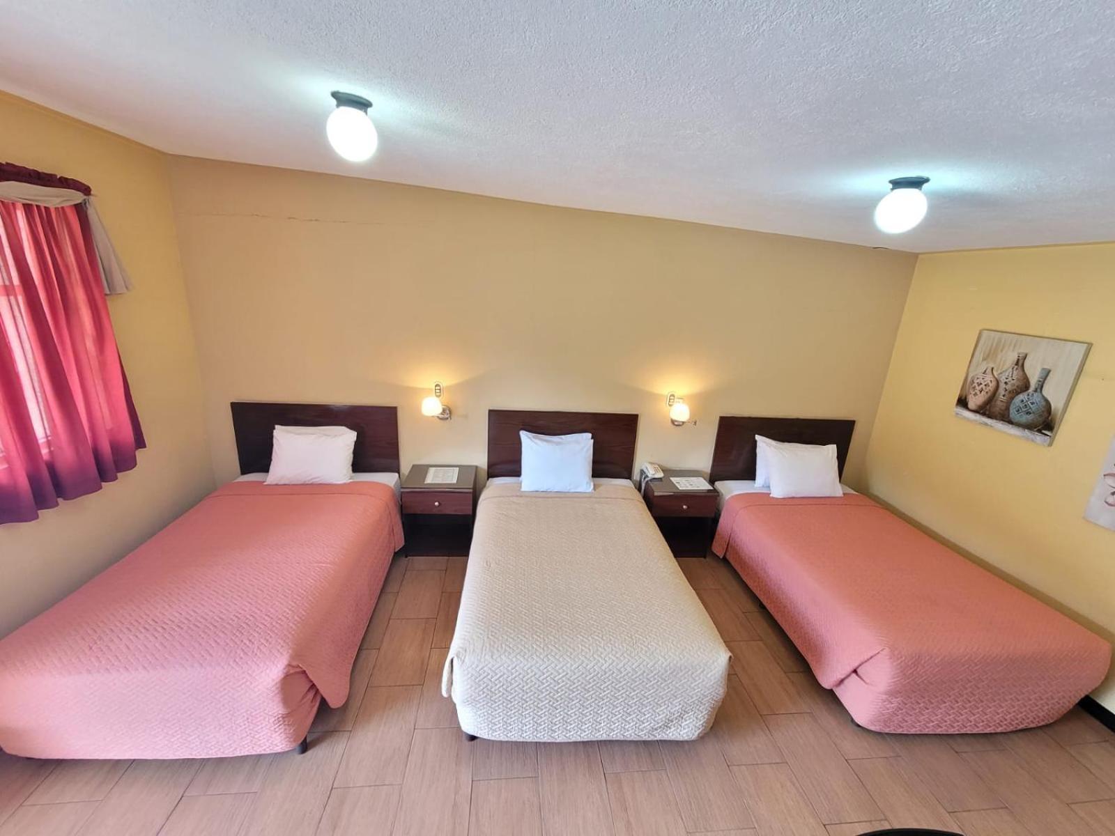 Hotel Y Restaurante Villa Esmeralda Quetzaltenango Eksteriør bilde